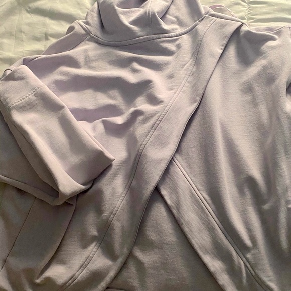 ✨VICTORIA SPORT Hoodie✨ - Picture 2 of 2